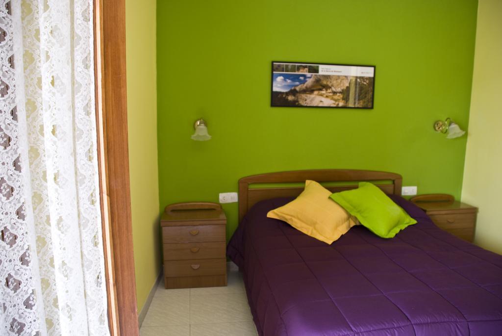 Hostal Elvira Gratallops Δωμάτιο φωτογραφία